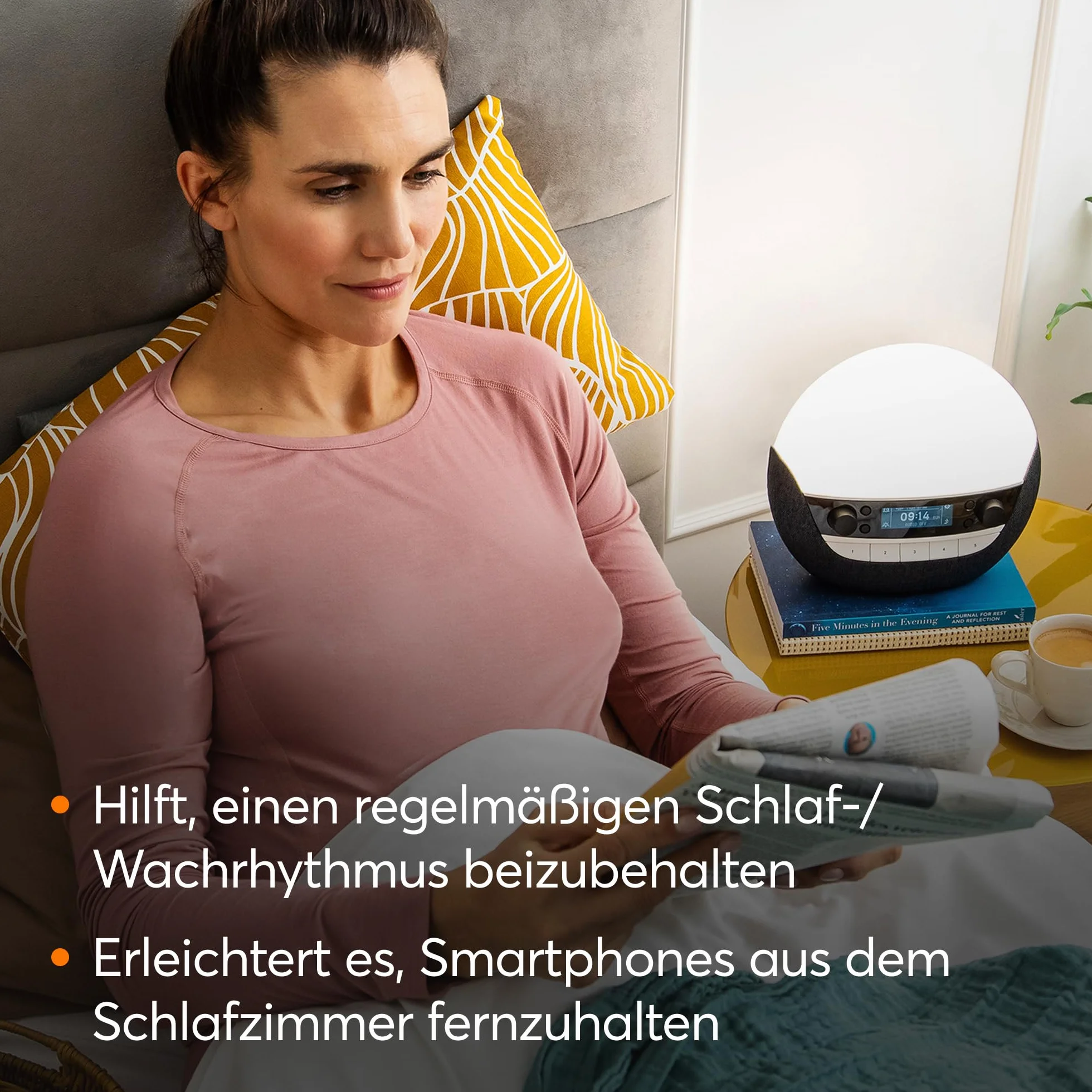 Lumie Bodyclock Luxe 750DAB - budzik świetlny, radio DAB, głośnik Bluetooth i niewielkie niebieskie światło na czas snu